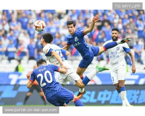 梅西赛后情绪失控前往对手更衣室 卫冕冠军首战暴露中场结构性问题